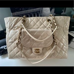 ❤️Sale❤️Chanel beige leather matelasse tote bag